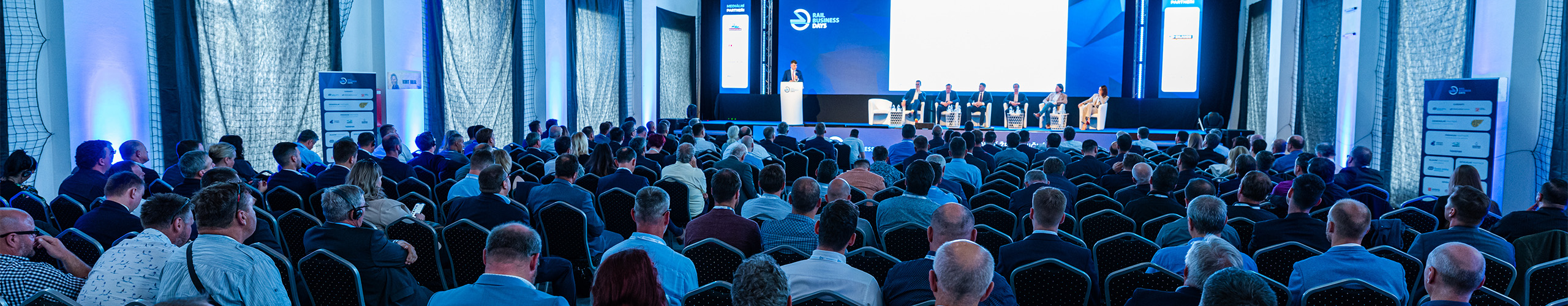 Vstupenk rail business days
